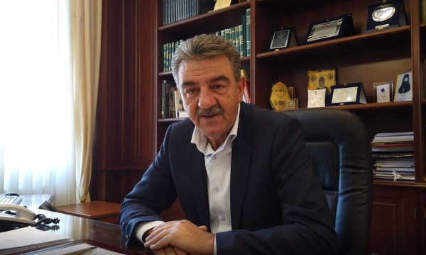 Γιώργος Δασταμάνης: «δεν θα ασχοληθώ με την πολιτική» – τι λέει για το προσφυγικό (VIDEO).