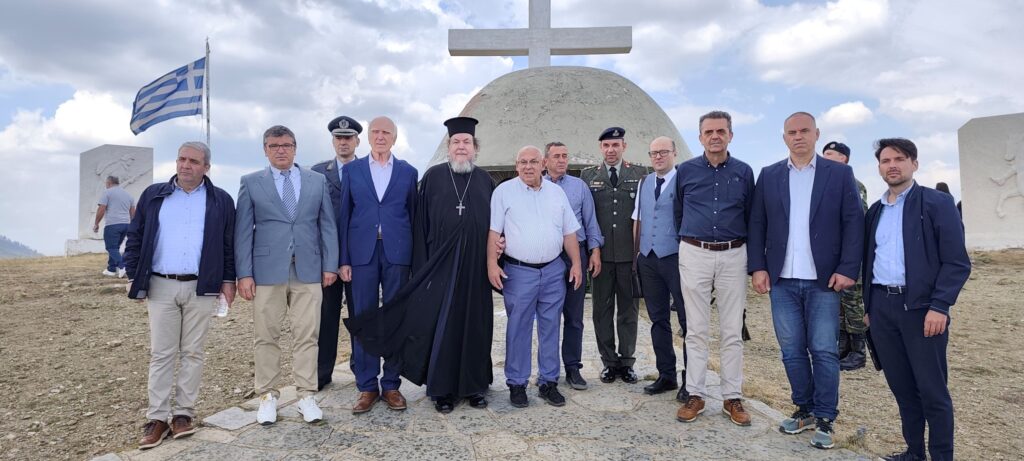 Ετήσιο μνημόσυνο στο ύψωμα τής Ανιτσας.