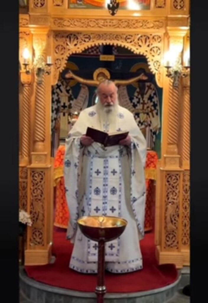 Πρωτοχρονιάτικη θεία λειτουργία στην Σαμάρινα 01/01/2026.