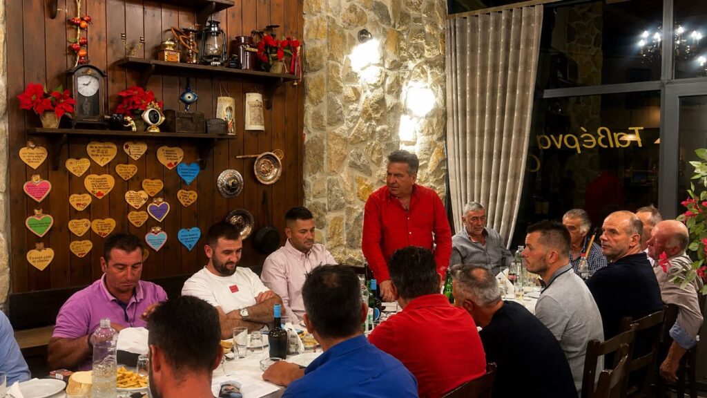 Συνάντηση Αντιπεριφερειάρχη Αγροτικής ανάπτυξης Δ. Μακεδονιας Πασχάλη Χαρούμενου με μετακινούμενους κτηνοτρόφους.