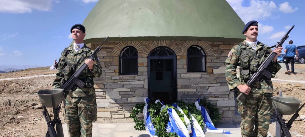 Στο Ύψωμα Αννίτσα, τιμήσαμε τους Γρεβενιώτες Ήρωες.